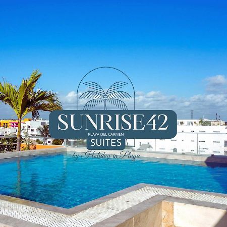 Sunrise 42 Suites By Holiday In Playa ปลายาเดลการ์เมน ภายนอก รูปภาพ